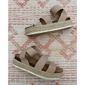 Stylish Women's Platform Sandals - Tan